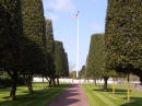 Colleville sur Mer - un viale, cimitero dei caduti americani dello sbarco in Normandia