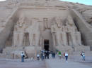 Abu Simbel - Facciata del tempio maggiore, dedicato al faraone Ramsete II