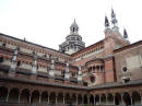 La Certosa di Pavia - La chiesa vista dal chiostro piccolo